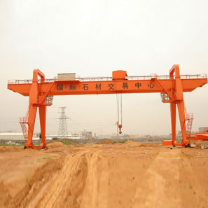 雙梁起重機(jī) 生產(chǎn)廠(chǎng)家 量大從優(yōu)    起重機(jī)廠(chǎng)家