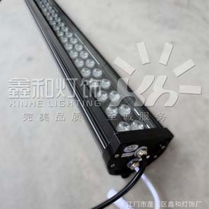 洗墻燈廠家    高亮度戶外防水大功率LED洗墻燈 48珠RGB