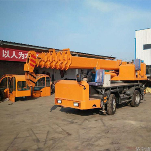 通達吊車 低價出售 來廠有優(yōu)惠4噸小吊車5噸吊車 汽車吊