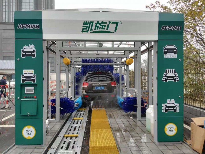凱旋門隧道式洗車機-50秒洗車
