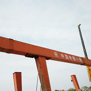 單梁橋式起重機 龍門吊，單梁起重機，雙梁起重機，龍門吊銷售，龍門吊租賃，龍門吊維修保養(yǎng)