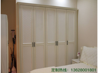 專業定制衣柜廠家