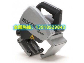 小型便攜，無極調速的電動切管機170E